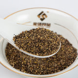 crushed black pepper