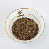 crushed black pepper
